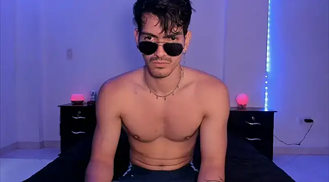 Snapshot of magnusifrit chatting on January 7, 9:14 pm magnusifrit online show from January 7, 9:14 pm