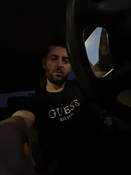 ElChapoGuzman95 online show from February 18, 4:16 pm