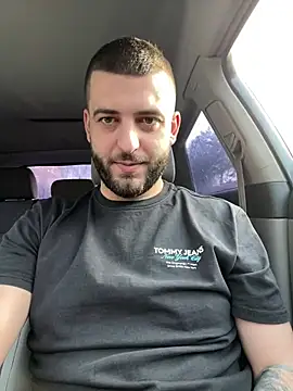 ElChapoGuzman95 online show from January 27, 7:14 am