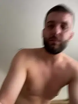 ElChapoGuzman95 online show from March 23, 5:43 am