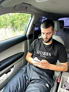 ElChapoGuzman95 online show from October 9, 7:13 am