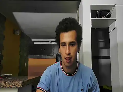 talktome4 online show from January 19, 1:41 am