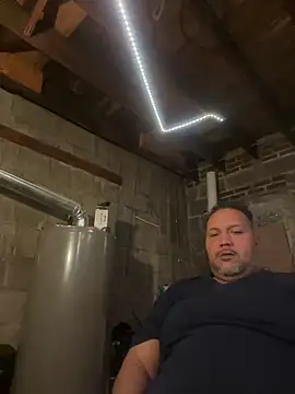 bigzae82 online show from December 23, 4:22 am