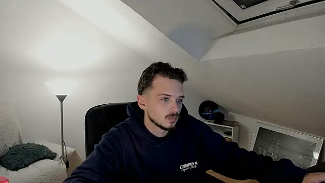 naked psy online show from September 15, 11:50 pm