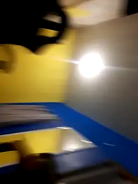 ElmaCannon online show from November 12, 6:02 pm