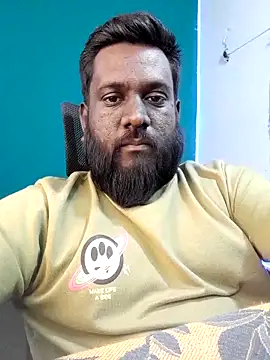 Rayansmith  online show from March 15, 2:41 am