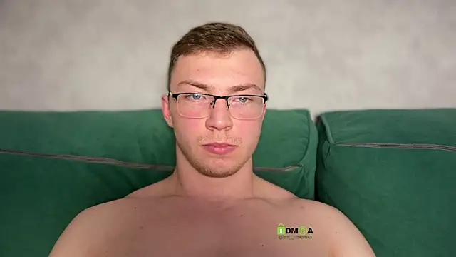 iron  chap online show from April 8, 9:23 pm