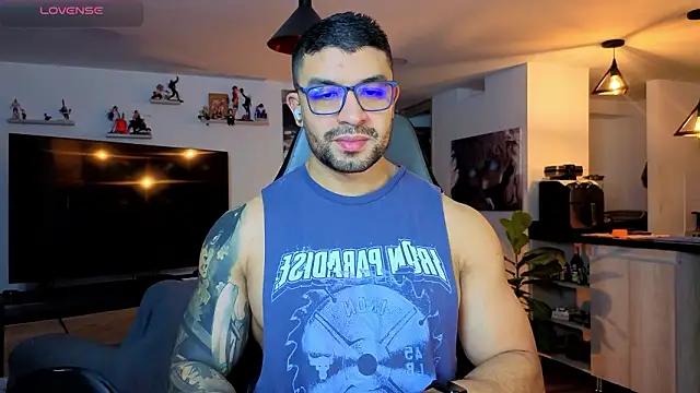 Michael Diamond online show from March 18, 2:47 am