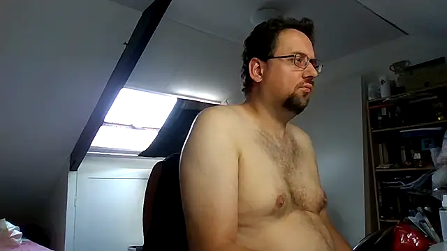 rdewaard81 online show from September 10, 8:02 am