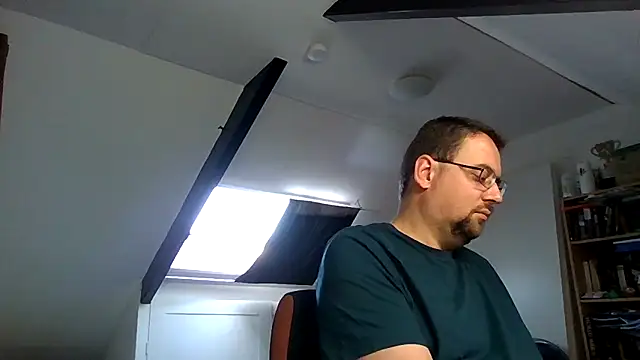 rdewaard81 online show from September 19, 9:10 am