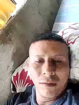 Somospareja1987 online show from October 21, 6:55 pm